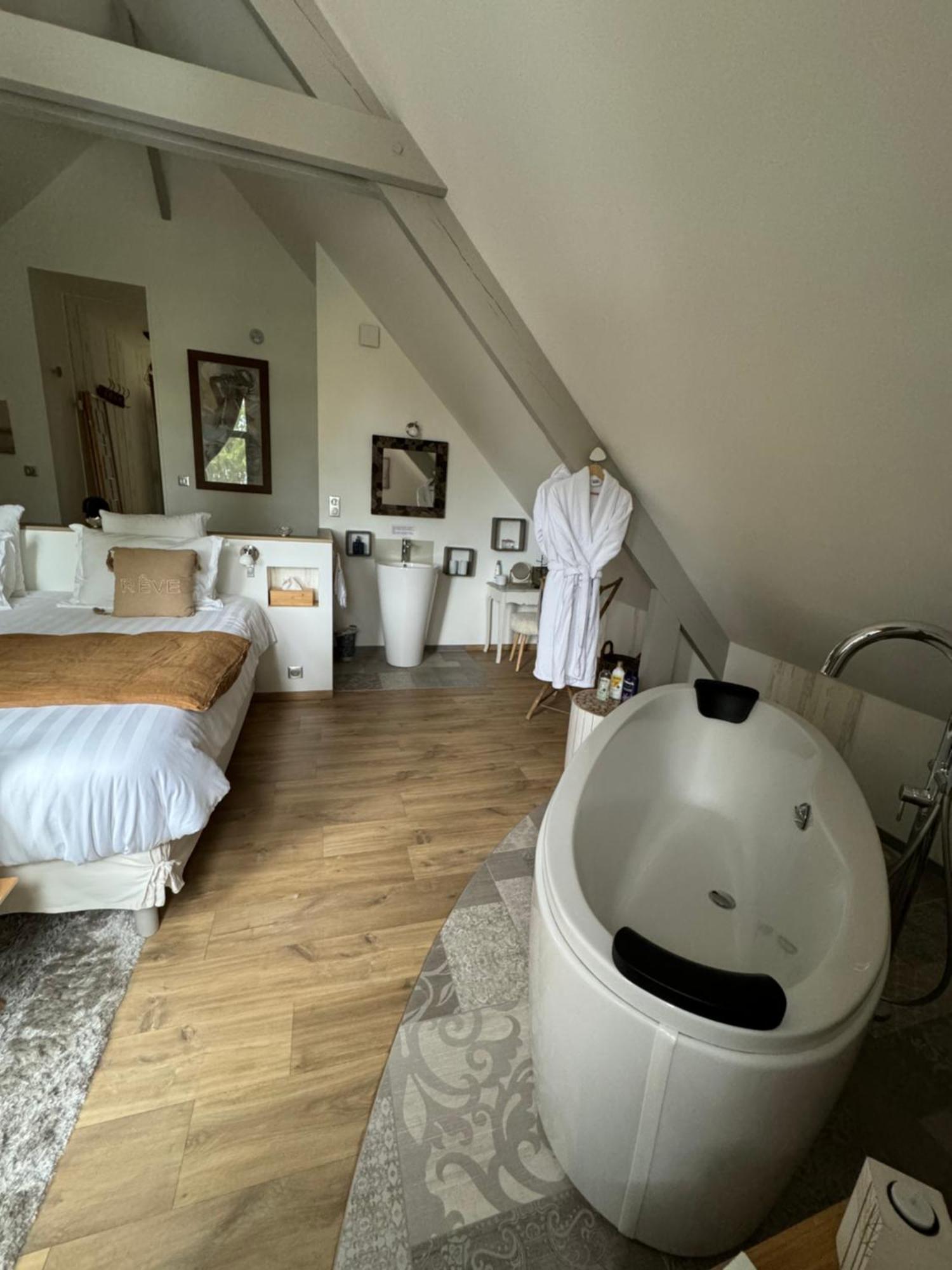 L'Orée du Mont Pontorson Esterno foto